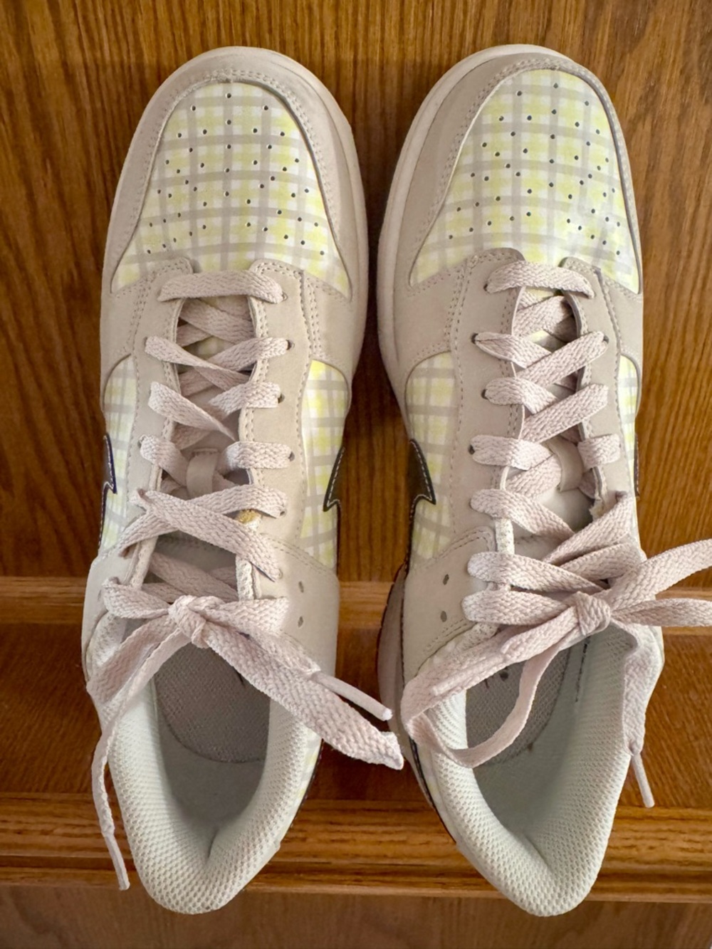 Women's Nike Beige and Yellow Plaid Vintage Style Lace-Up Golf Shoes